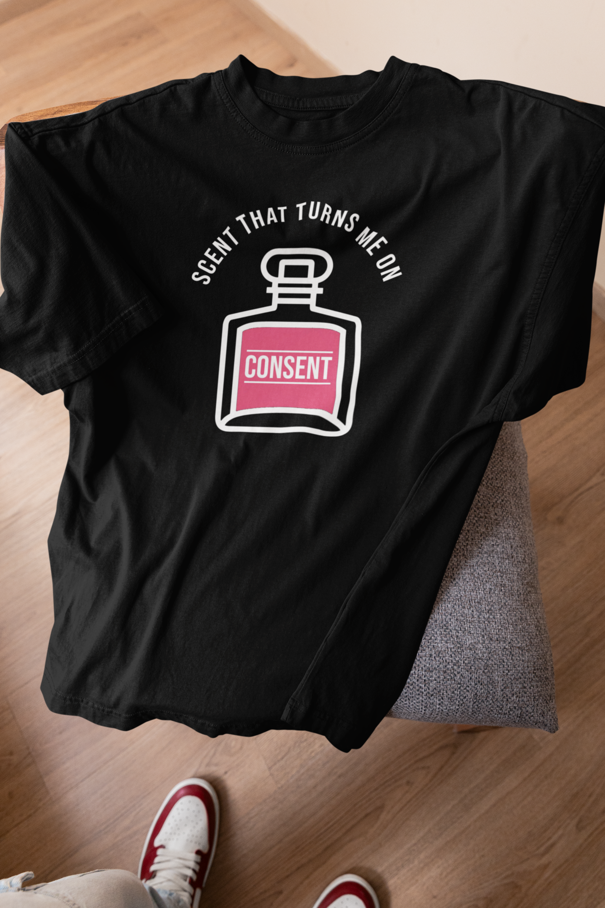 Make a statement without saying a word. The SCENT THAT TURNS ME ON black oversized tee is crafted from ultra-soft, breathable cotton with a drop-shoulder fit designed for movement and freedom. This gender-fluid staple is made for every body and identity, blending streetwear edge with queer confidence. Whether layered or solo, it’s a bold essential for your unapologetic wardrobe.